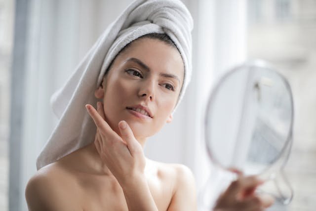Lire la suite à propos de l’article 5 tendances skincare incontournables en 2025 pour une peau parfaite